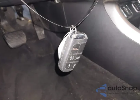 2018 Jeep Compass Latitude Fwd z USA, uszkodzony, nr VIN 3C4NJCBB4JT125252